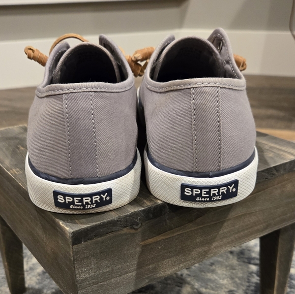 Lnwot Sperry topsider boat shoes sz9 women's. Perfect w sweater and jeans. - Picture 7 of 8